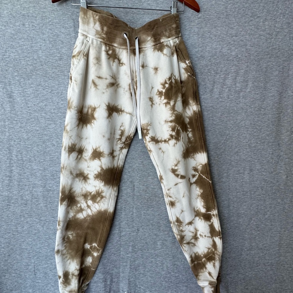 lululemon Warm Down Jogger Women’s 4 Earth Dye sweat pants